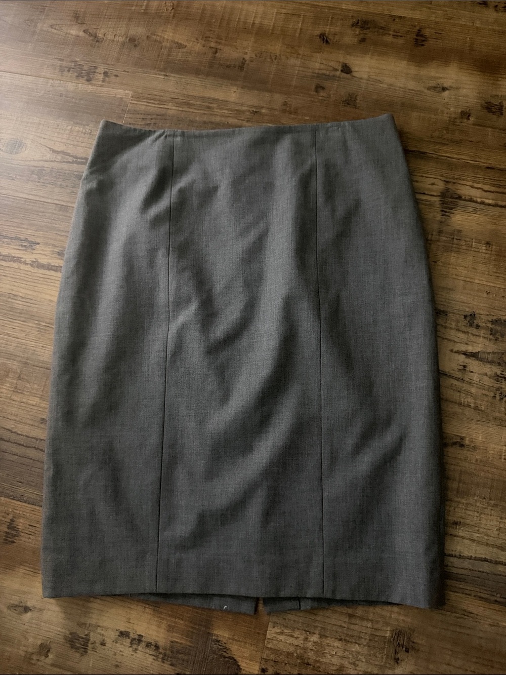 Ann Taylor Gray Pencil Skirt - Tailored Office Staple